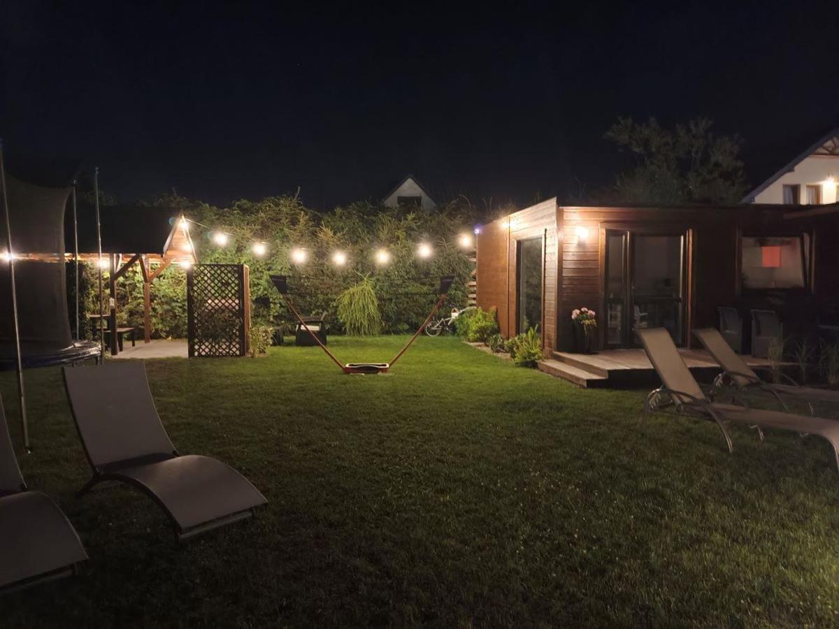 Villa Cork Dębki Kültér fotó