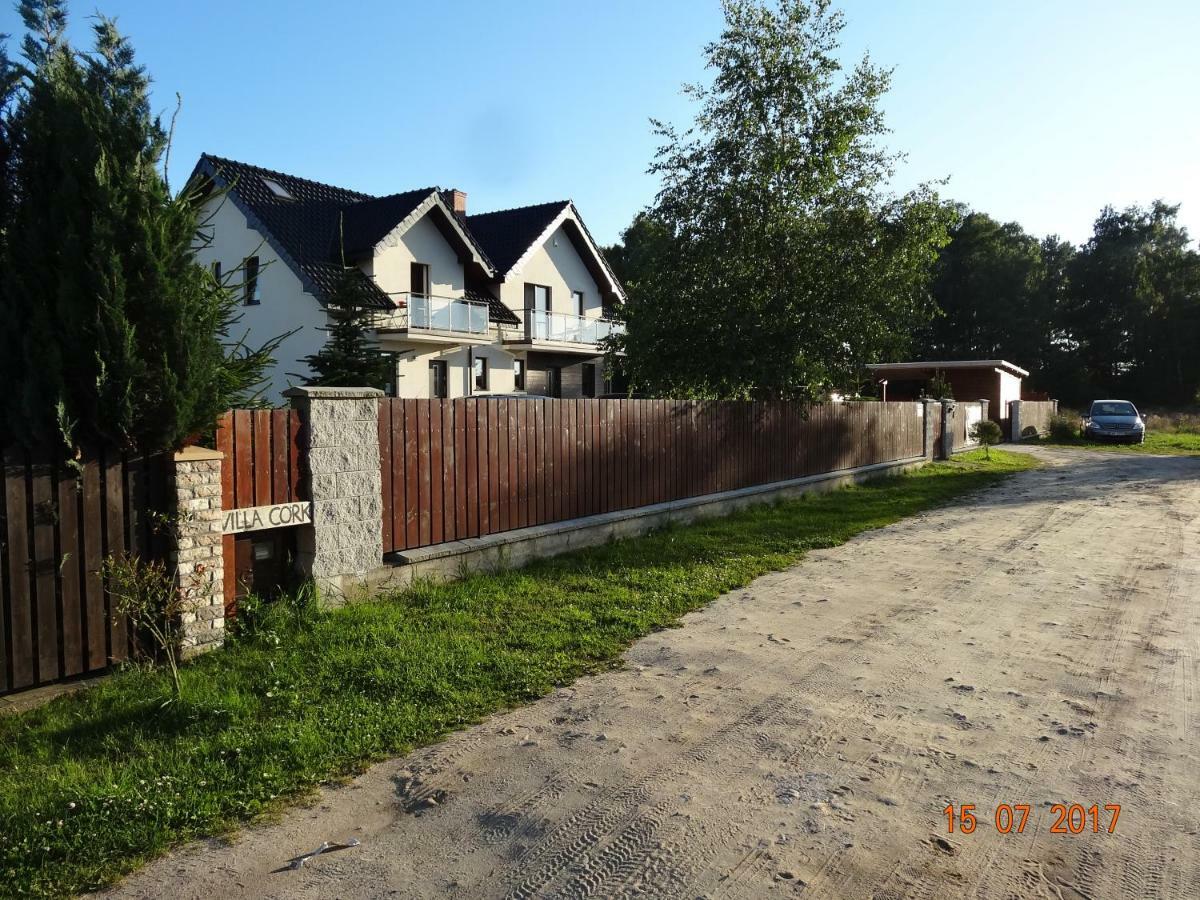 Villa Cork Dębki Kültér fotó